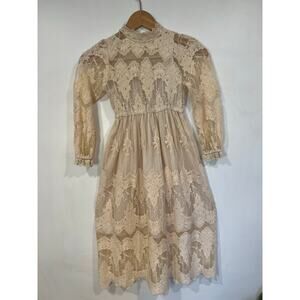 Vintage Girls Mardi Amber Victorian MIDI Lace Dress  9 Beige Cream
